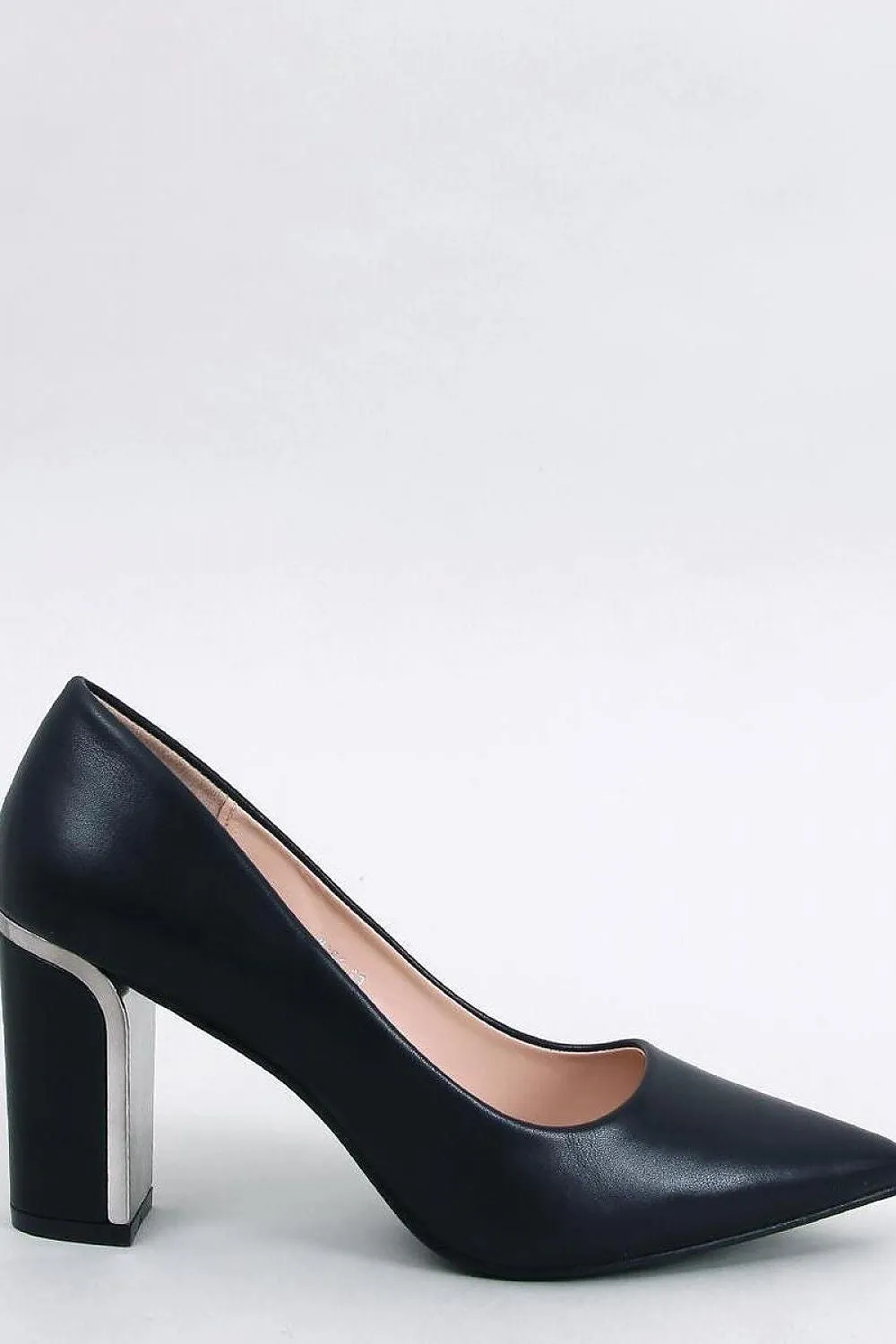 Elegant Sleek Timeless Block Heel Pumps