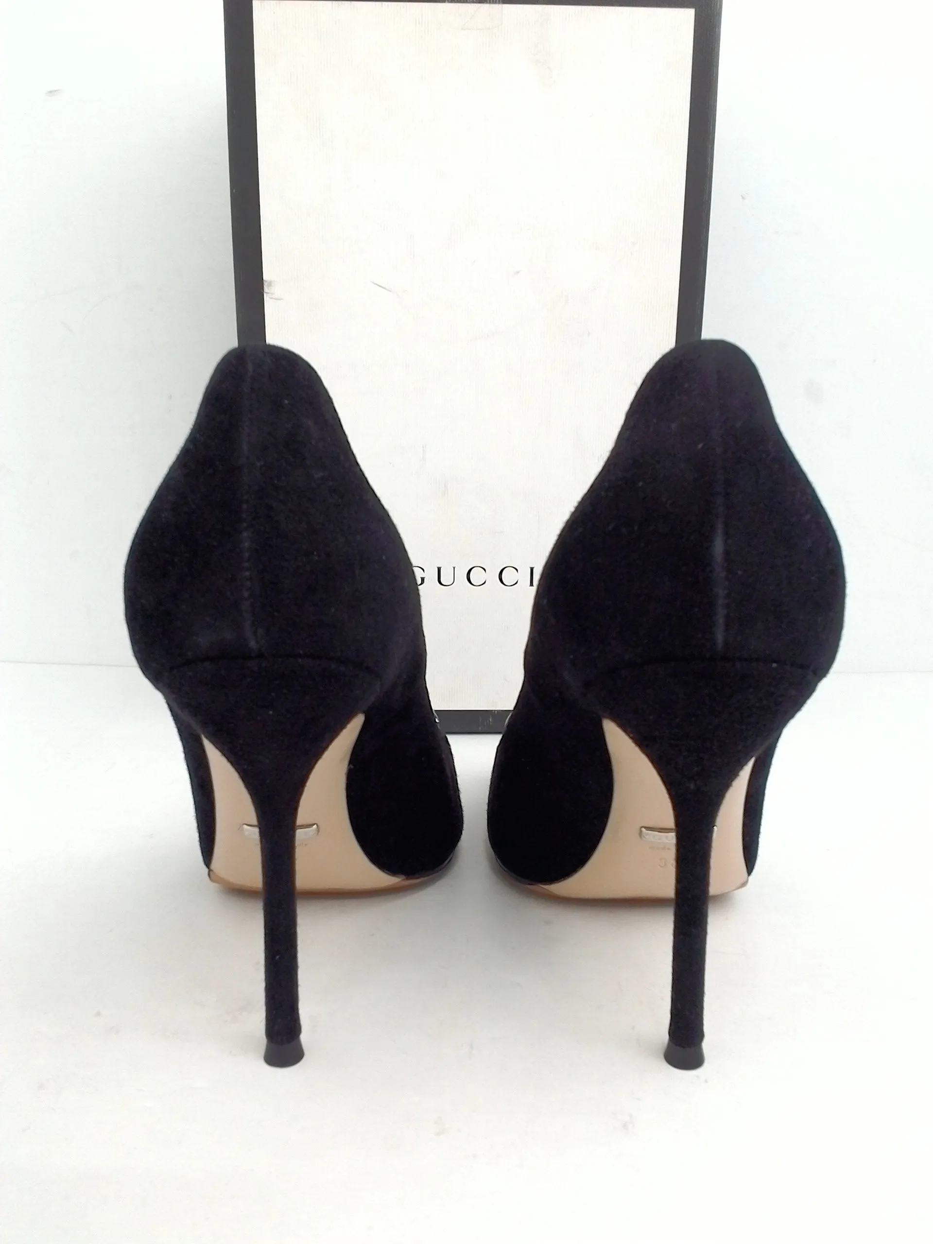 Gucci Women's Kid Scamosciato Black Suede Size 38.5