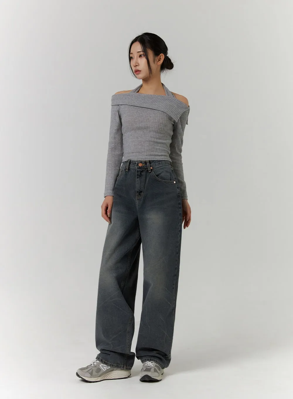 Light Washed Wide Leg Jeans CD312