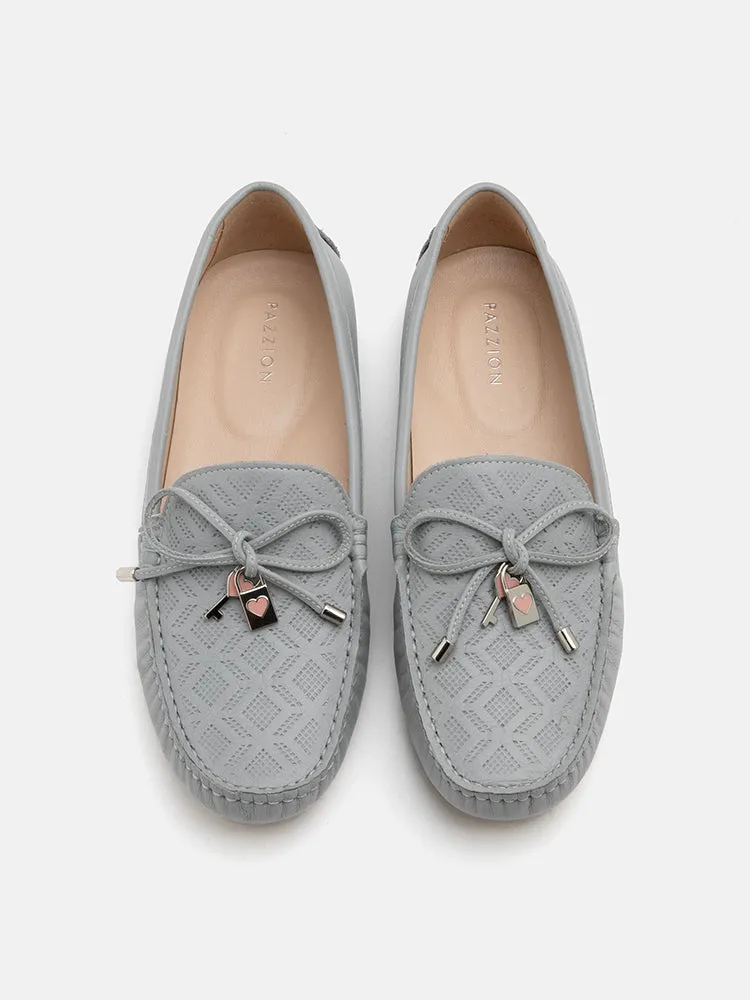 Lucian Heart Locked Textured Moccasins