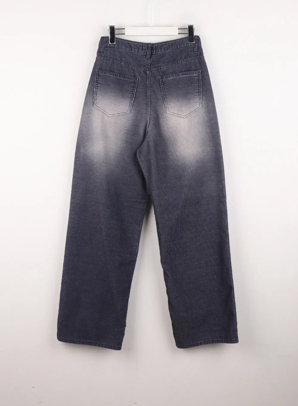 Washed Corduroy Wide Fit Jeans CN320